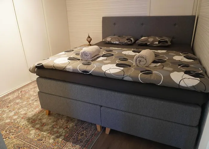 Your Away From Home! 게스트하우스 4*