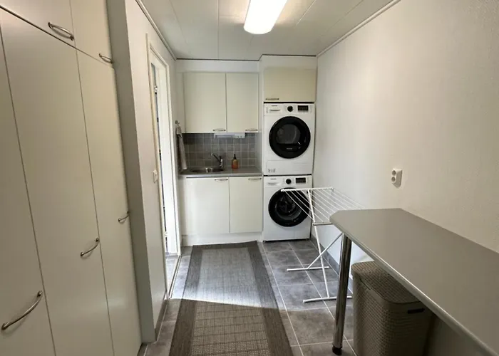 Your Away From Home! 게스트하우스