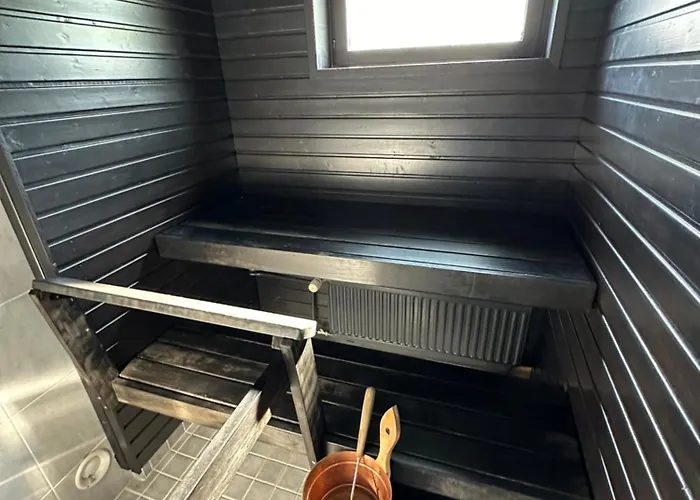 게스트하우스 Your Away From Home! 4*